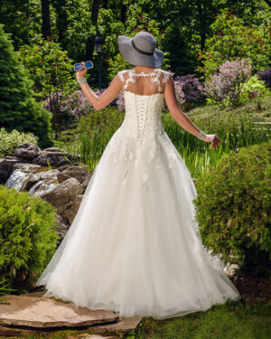 Сватбена рокля Джес Hadassa