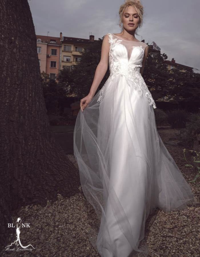 Сватбена рокля ACINETA BLINK by Radi Lazarova