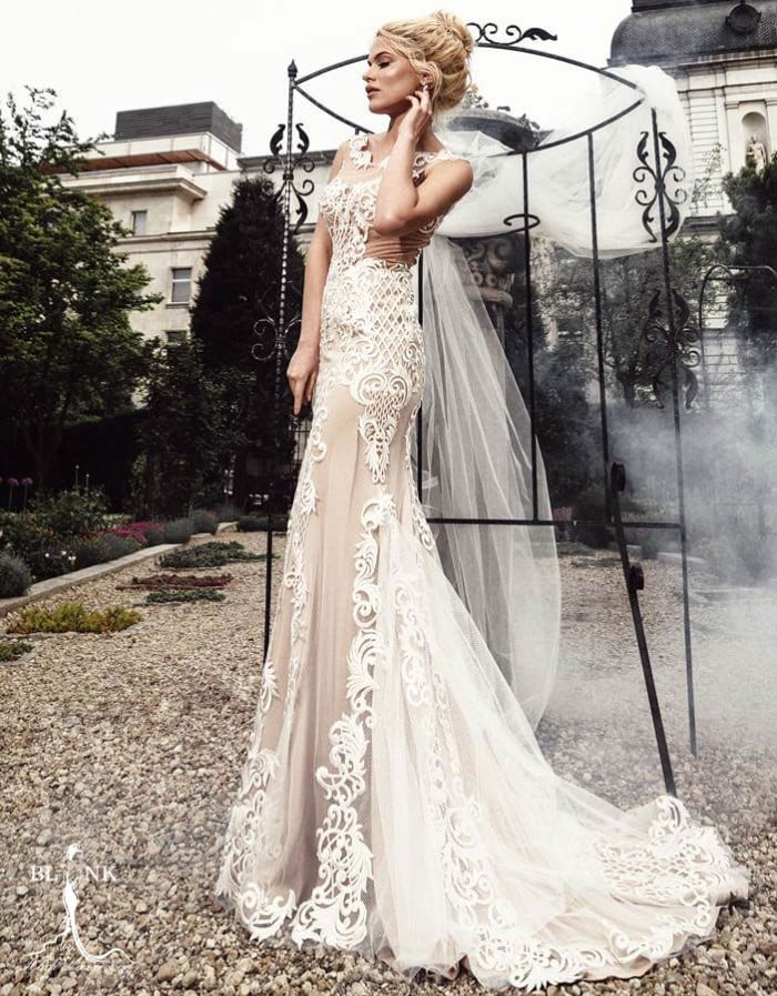 Сватбена рокля BLETILLA BLINK by Radi Lazarova