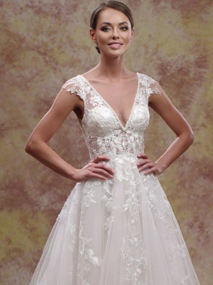 Сватбена рокля Манди Hadassa