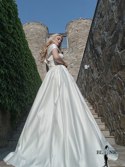Сватбена рокля ARETHUSA BLINK by Radi Lazarova