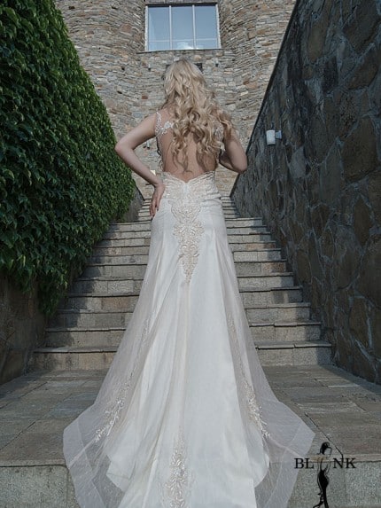 Сватбена рокля CLEISOSTOMA BLINK by Radi Lazarova