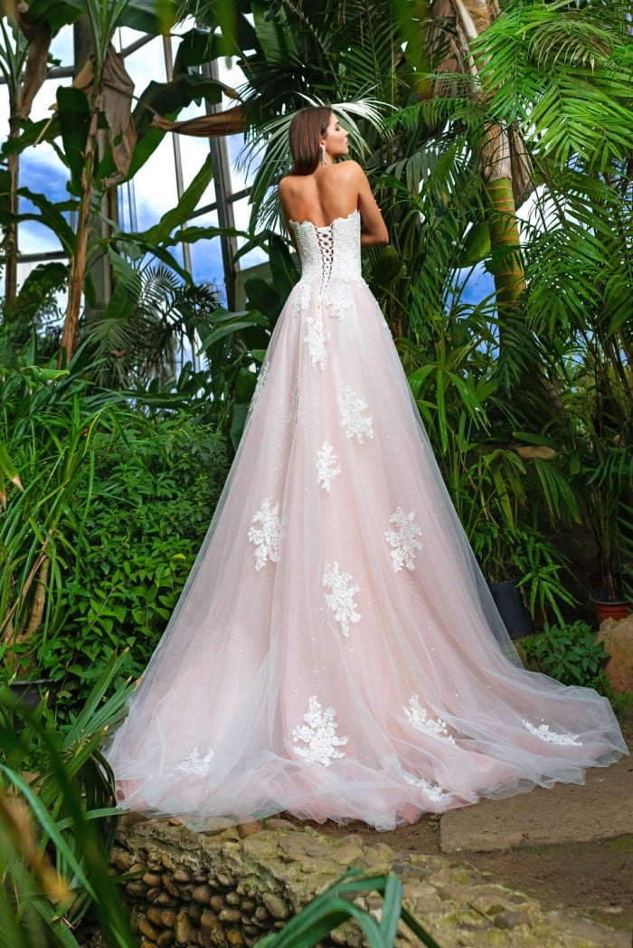Сватбена рокля Даниела Hadassa