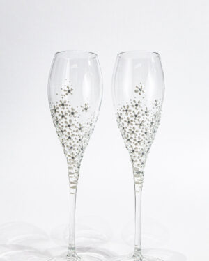 Стъклени сватбени чаши декор