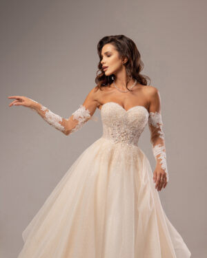 Сватбена рокля TEA BLINK by Radi Lazarova