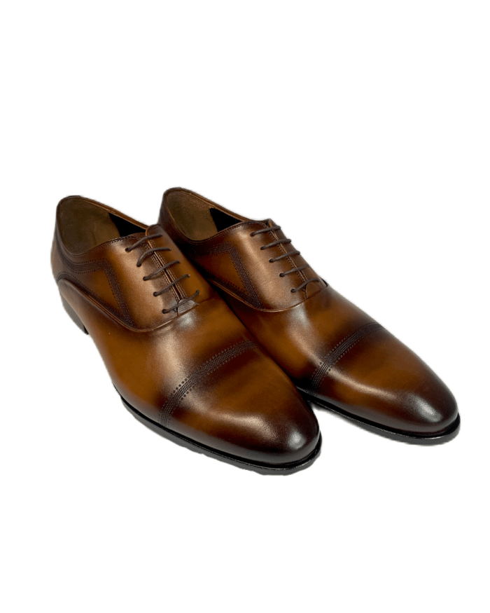 Изискани мъжки качествени обувки голям номер в тъмнокафяв цвят, идеални за мъже, които търсят стил и удобство в по-големите размери