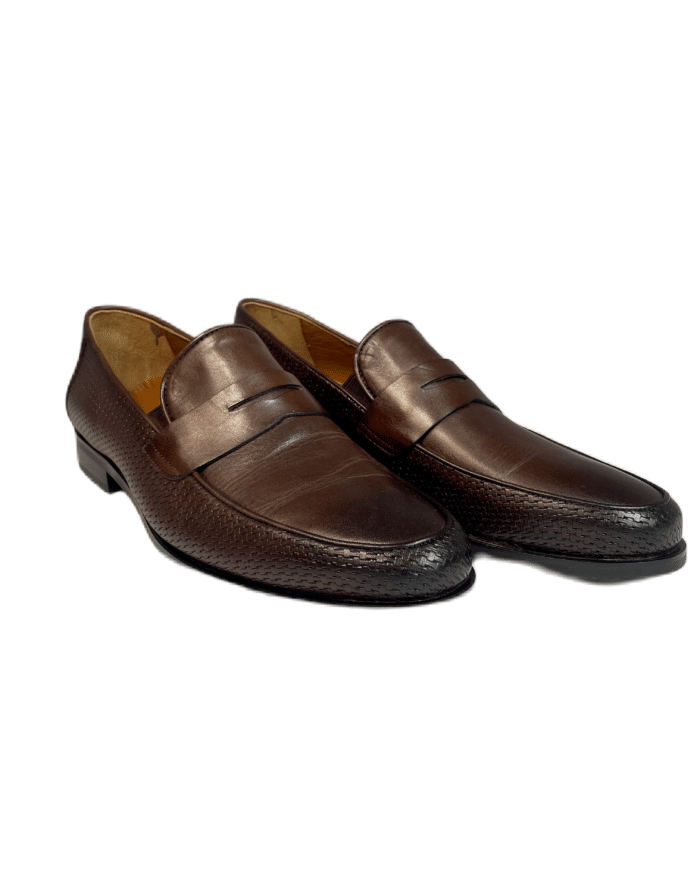 Кожени мъжки обувки без връзки в класически кафяв цвят, съчетаващи удобство и стил за нон-стоп елегантност