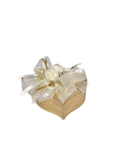 Ръчно изработена сватбена кутия за халки със златисти акценти и елегантни цветя